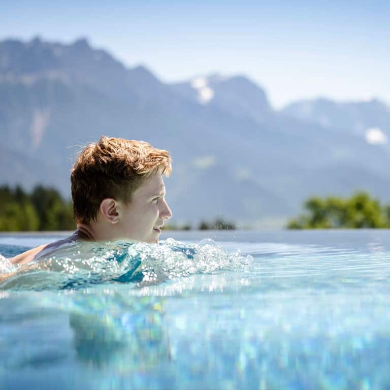 wasser schwimmbad pool infinity